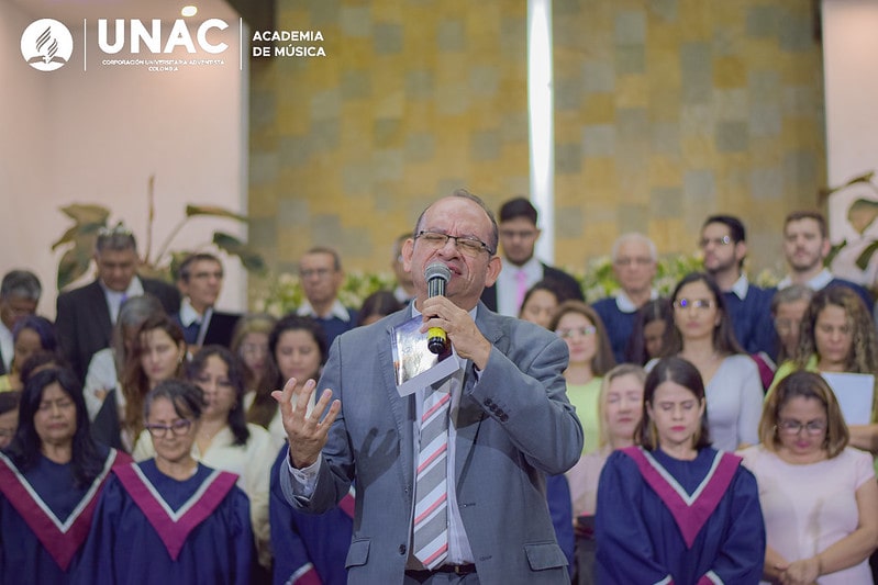 El pastor de la iglesia Universitaria UNAC presente en el evento